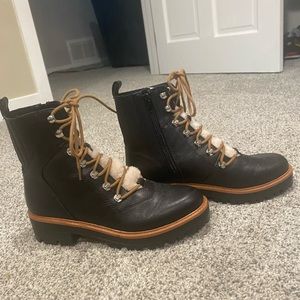 Women’s Nine West black boots
